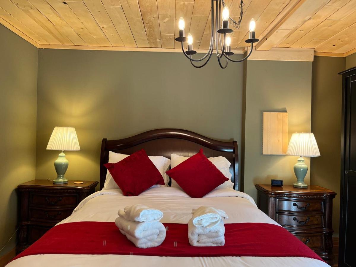 Frigon Suite -Waterfront Port Alice 外观 照片