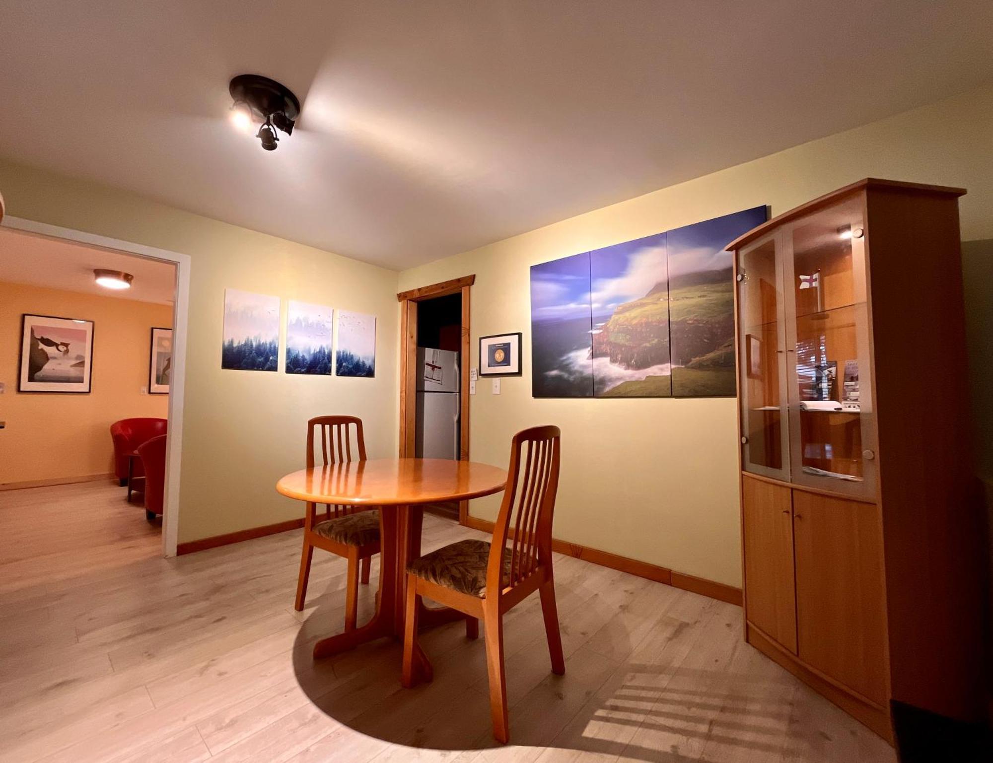 Frigon Suite -Waterfront Port Alice 外观 照片